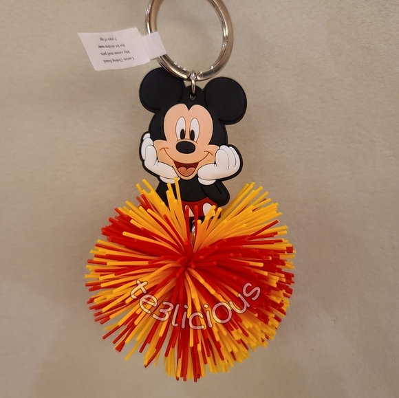 DISNEY PARKS MICKEY MOUSE KOOSH BALL KEYCHAIN - Picture 2 of 5